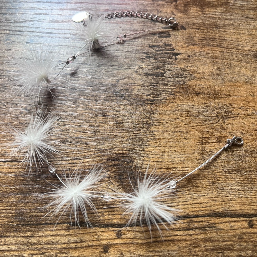 Elegant White Feather Necklace